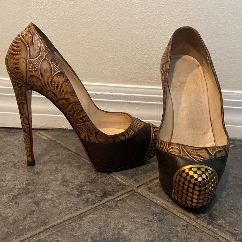 Size 36.5 Christian Louboutin shoes good condition